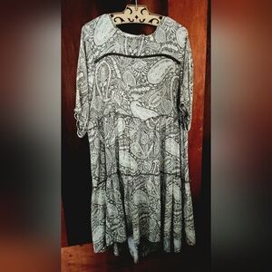 Knox Rose Paisley summer dress